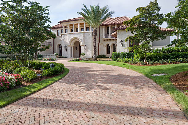 Best Decorative Driveway Pavers  in Brooklyn Park, MN