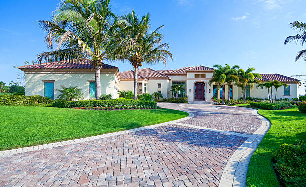 Best Commercial Driveway Pavers  in Brooklyn Park, MN